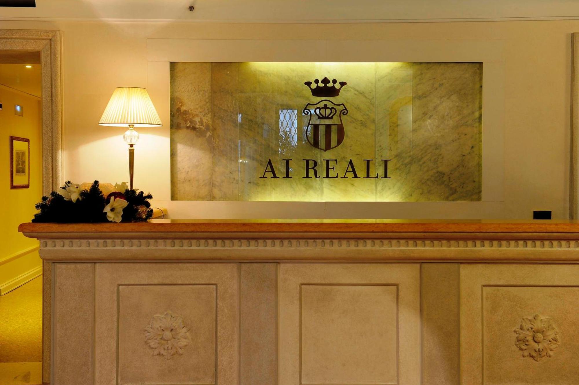 Hotel Ai Reali - Small Luxury Hotels Of The World Венеція Екстер'єр фото